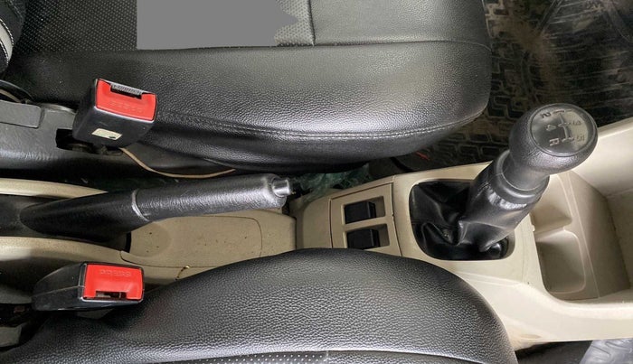 2019 Maruti Alto VXI, Petrol, Manual, 37,225 km, Gear Lever