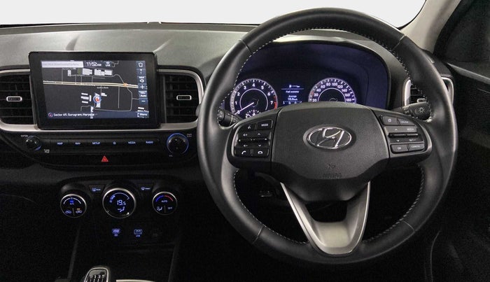 2019 Hyundai VENUE SX 1.0 (O) TURBO, Petrol, Manual, 28,357 km, Steering Wheel Close Up