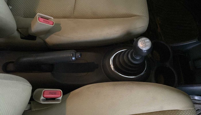 2014 Honda Brio S MT, Petrol, Manual, 54,145 km, Gear Lever