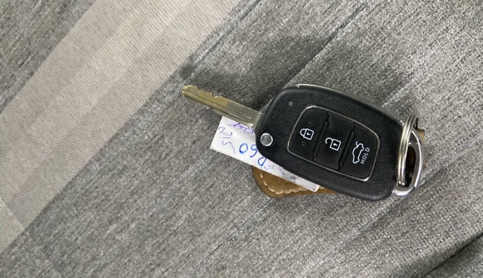 2022 Hyundai GRAND I10 NIOS SPORTZ 1.2 KAPPA VTVT CNG, CNG, Manual, 26,169 km, Key Close Up