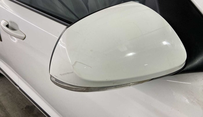 2022 Hyundai GRAND I10 NIOS SPORTZ 1.2 KAPPA VTVT CNG, CNG, Manual, 26,169 km, Right rear-view mirror - Indicator light not working