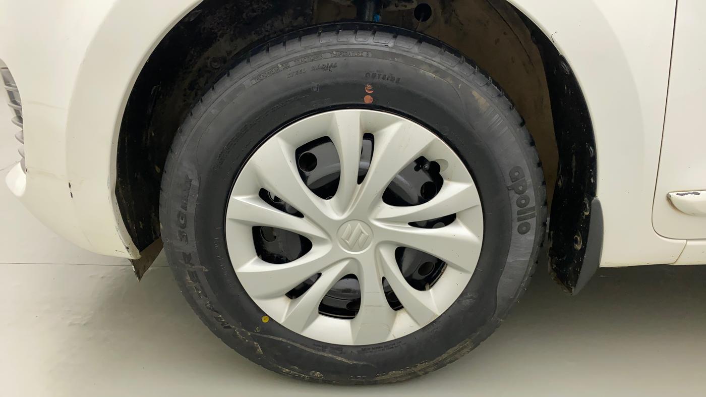 2018 Maruti Swift VXI, Petrol, Manual, 35,200 km, Left Front Wheel