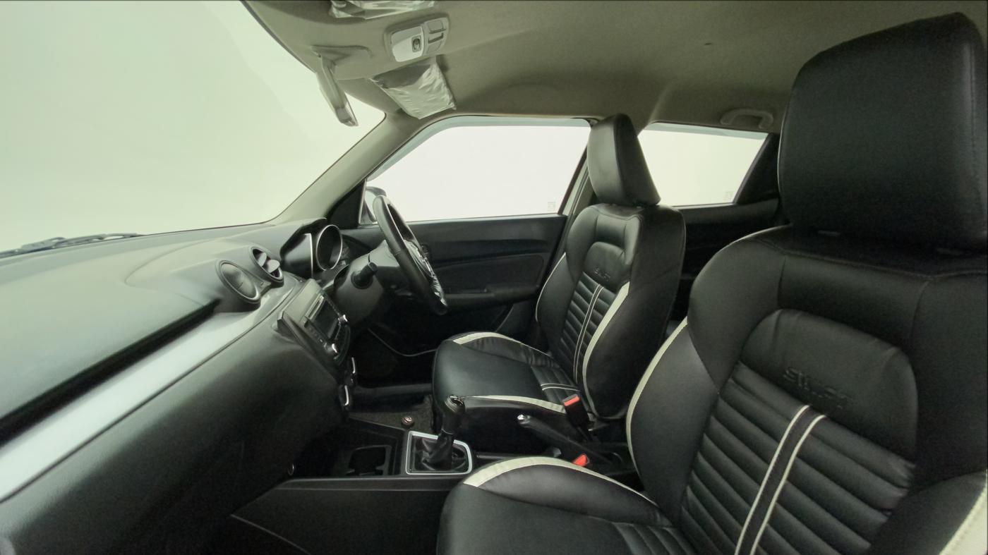 2018 Maruti Swift VXI, Petrol, Manual, 35,200 km, Right Side Front Door Cabin