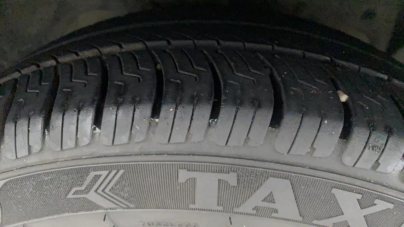 2019 Ford FREESTYLE AMBIENTE 1.5 DIESEL, Diesel, Manual, 83,898 km, Right Front Tyre Tread