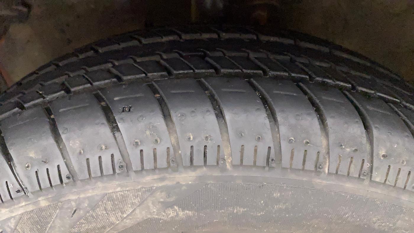 2014 Maruti Celerio VXI, Petrol, Manual, 54,636 km, Left Front Tyre Tread