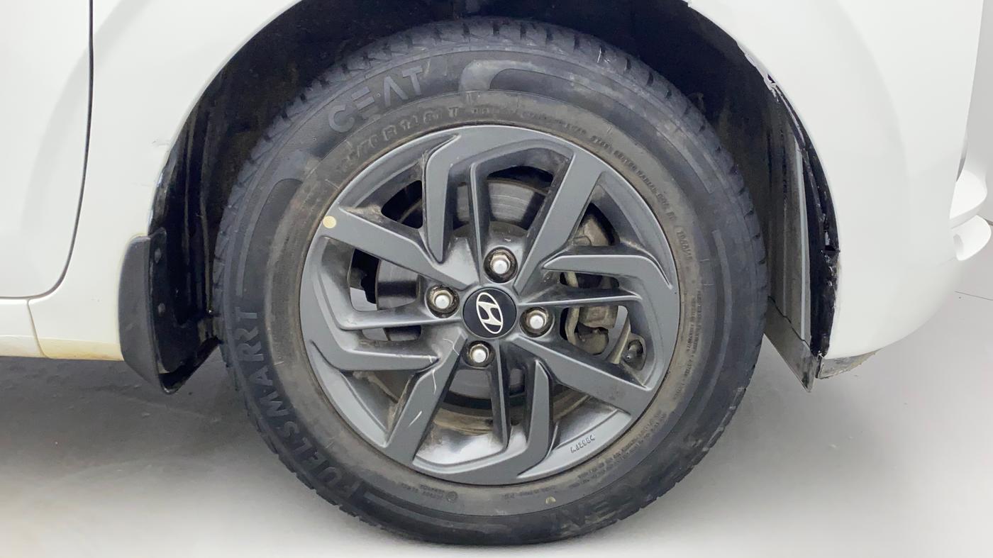 2019 Hyundai GRAND I10 NIOS SPORTZ AMT 1.2 KAPPA VTVT, Petrol, Automatic, 27,749 km, Right Front Wheel