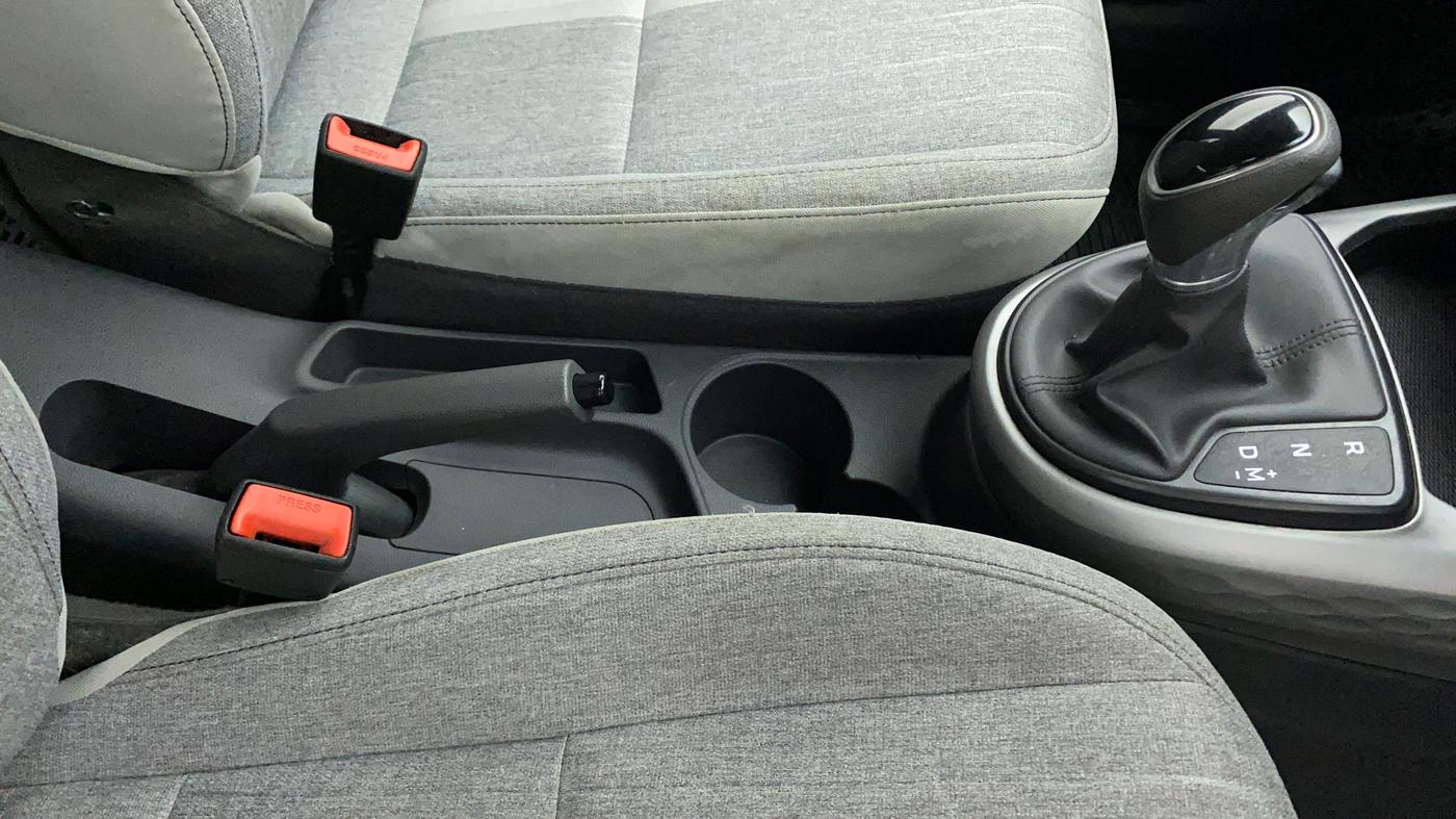 2019 Hyundai GRAND I10 NIOS SPORTZ AMT 1.2 KAPPA VTVT, Petrol, Automatic, 27,749 km, Gear Lever