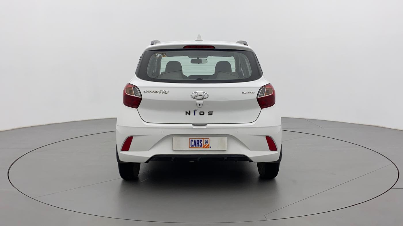 2019 Hyundai GRAND I10 NIOS SPORTZ AMT 1.2 KAPPA VTVT, Petrol, Automatic, 27,749 km, Back/Rear