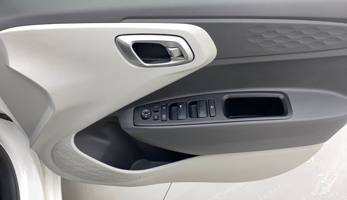 2019 Hyundai GRAND I10 NIOS SPORTZ AMT 1.2 KAPPA VTVT, Petrol, Automatic, 27,749 km, Driver Side Door Panels Control