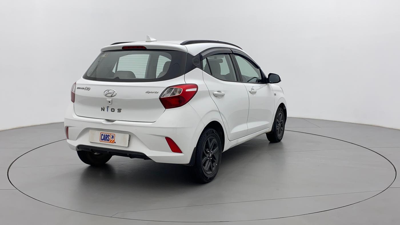 2019 Hyundai GRAND I10 NIOS SPORTZ AMT 1.2 KAPPA VTVT, Petrol, Automatic, 27,749 km, Right Back Diagonal