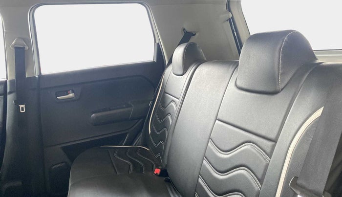 2021 Maruti New Wagon-R VXI 1.2, Petrol, Manual, 24,525 km, Right Side Rear Door Cabin