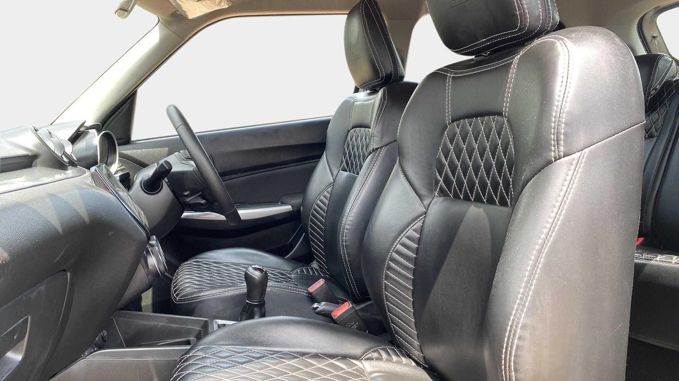 2020 Maruti Swift ZXI PLUS, Petrol, Manual, 24,946 km, Right Side Front Door Cabin