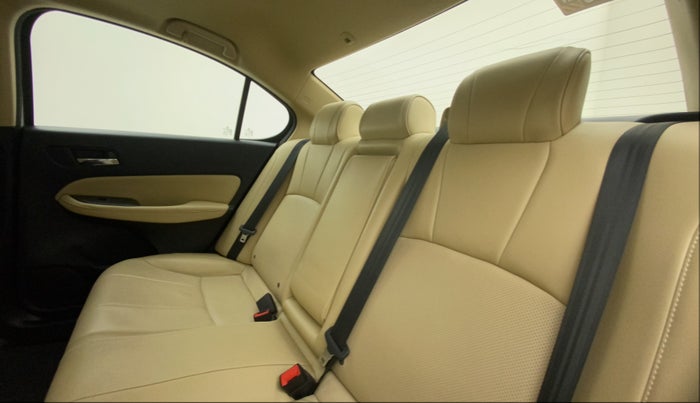 2021 Honda City 1.5L I-VTEC ZX CVT, Petrol, Automatic, 23,114 km, Right Side Rear Door Cabin