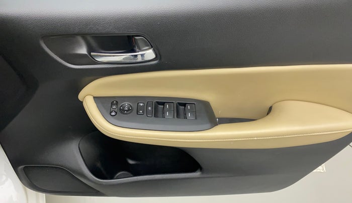 2021 Honda City 1.5L I-VTEC ZX CVT, Petrol, Automatic, 23,114 km, Driver Side Door Panels Control