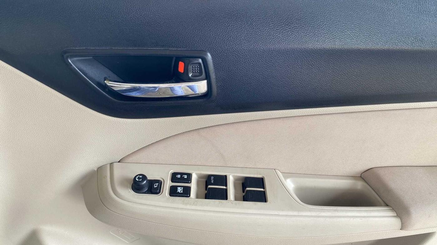 2022 Maruti Dzire VXI CNG, CNG, Manual, 2,918 km, Driver Side Door Panels Control