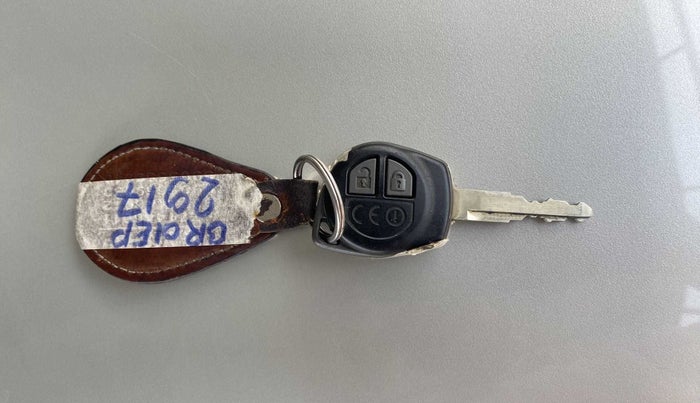 2019 Maruti Dzire VXI, Petrol, Manual, 18,278 km, Key Close Up