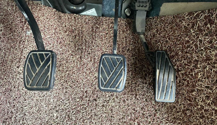 2019 Maruti Dzire VXI, Petrol, Manual, 18,278 km, Pedals