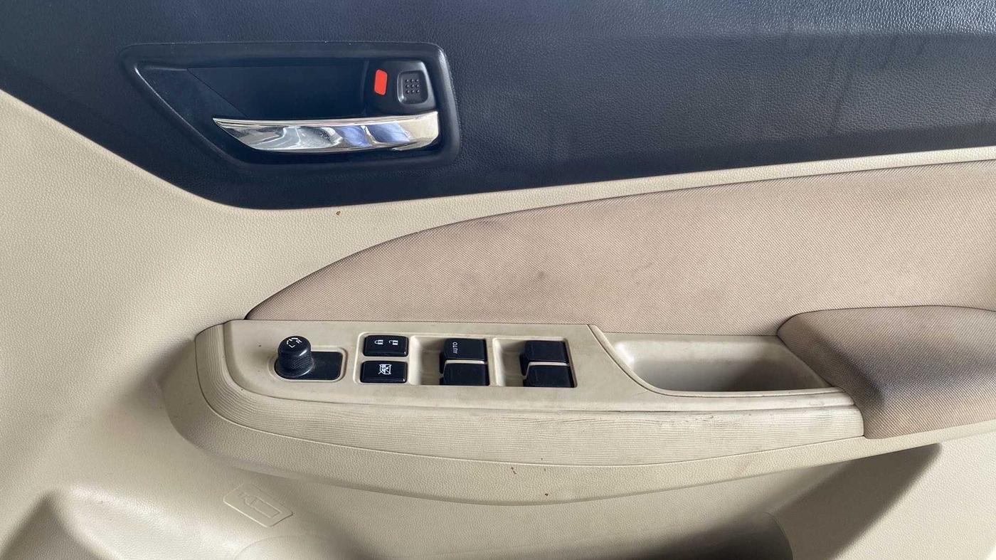 2019 Maruti Dzire VXI, Petrol, Manual, 18,278 km, Driver Side Door Panels Control