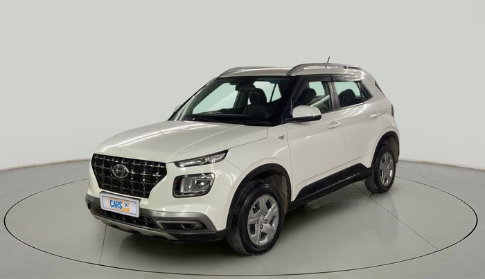 2021 Hyundai VENUE S 1.2, Petrol, Manual, 32,868 km, Left Front Diagonal
