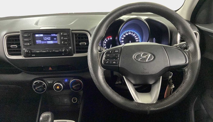 2021 Hyundai VENUE S 1.2, Petrol, Manual, 32,868 km, Steering Wheel Close Up