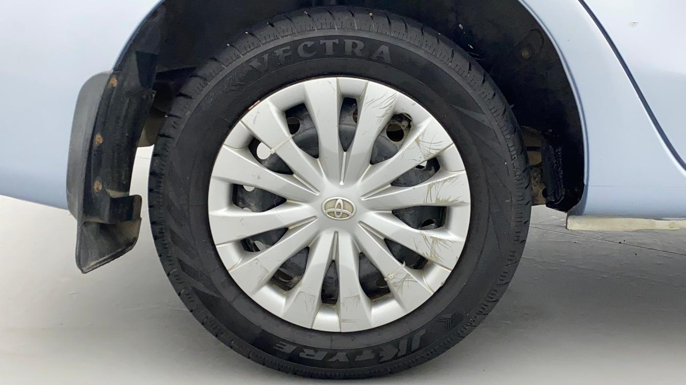 2012 Toyota Etios G, Petrol, Manual, 1,02,392 km, Right Rear Wheel