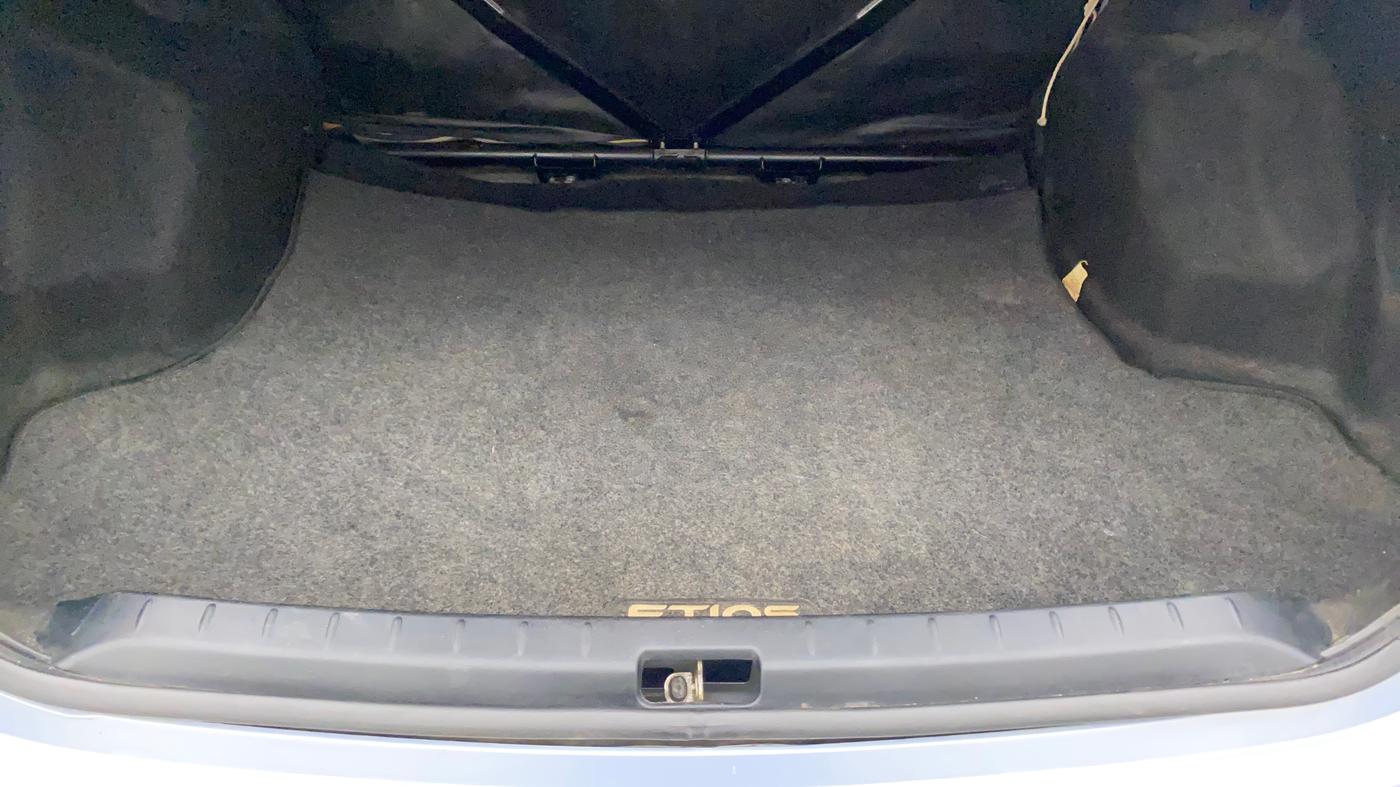 2012 Toyota Etios G, Petrol, Manual, 1,02,392 km, Boot Inside