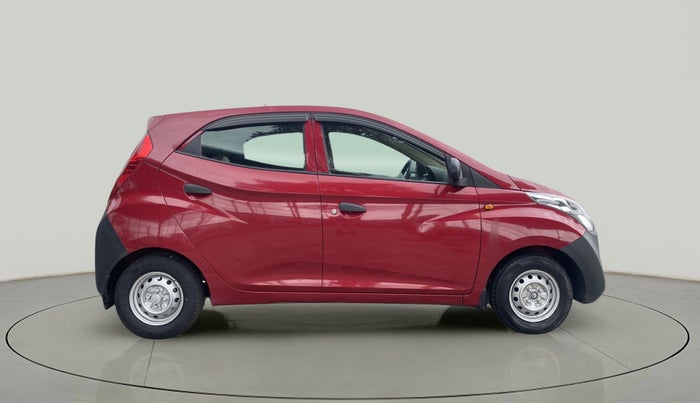 2015 Hyundai Eon D-LITE+, Petrol, Manual, 30,557 km, Right Side View