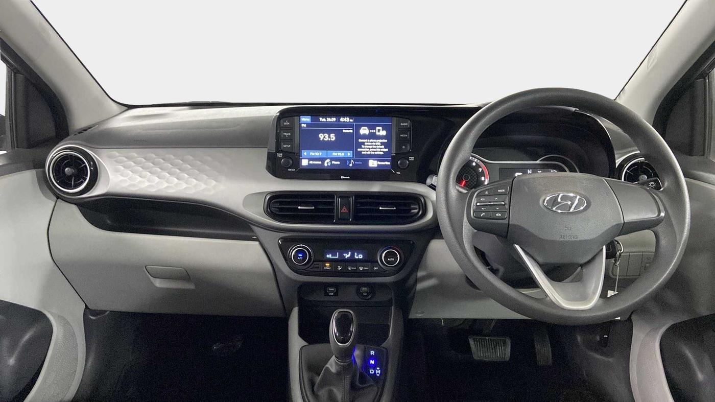 2020 Hyundai GRAND I10 NIOS SPORTZ AMT 1.2 KAPPA VTVT, Petrol, Automatic, 18,659 km, Dashboard