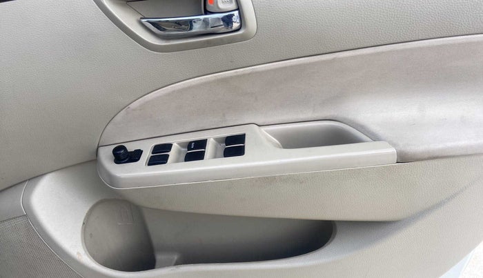 2016 Maruti Swift Dzire VXI, Petrol, Manual, 62,011 km, Driver Side Door Panels Control