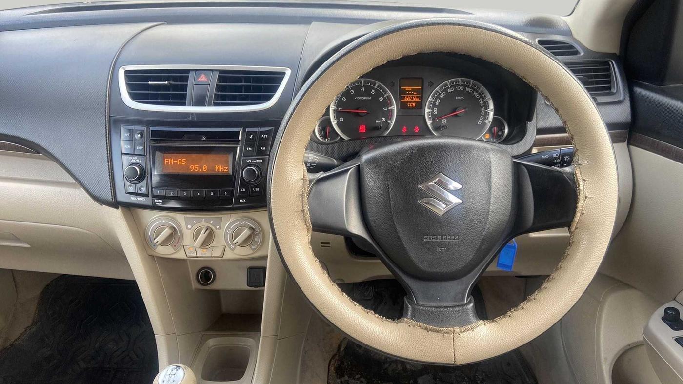2016 Maruti Swift Dzire VXI, Petrol, Manual, 62,011 km, Steering Wheel Close Up