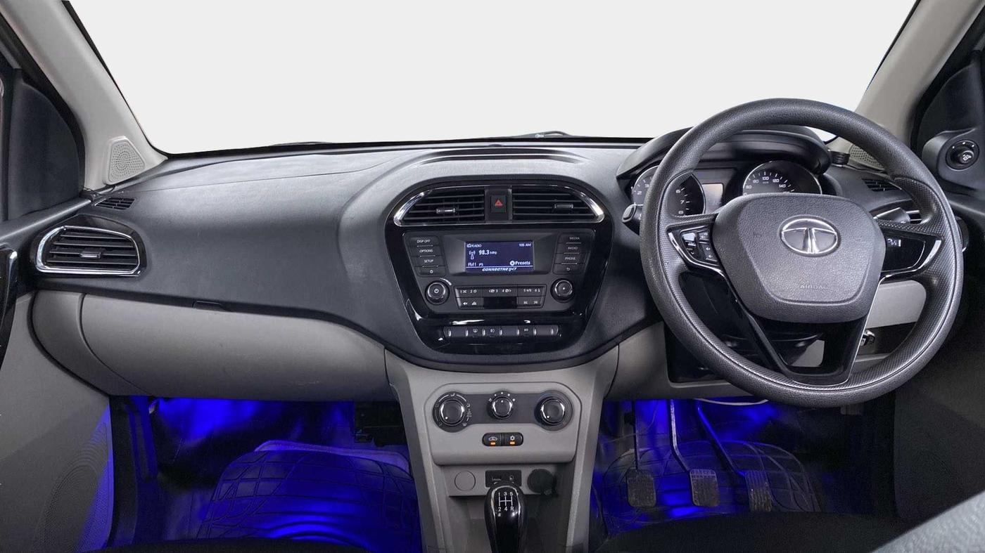 2019 Tata Tiago XZ PETROL, Petrol, Manual, 24,845 km, Dashboard