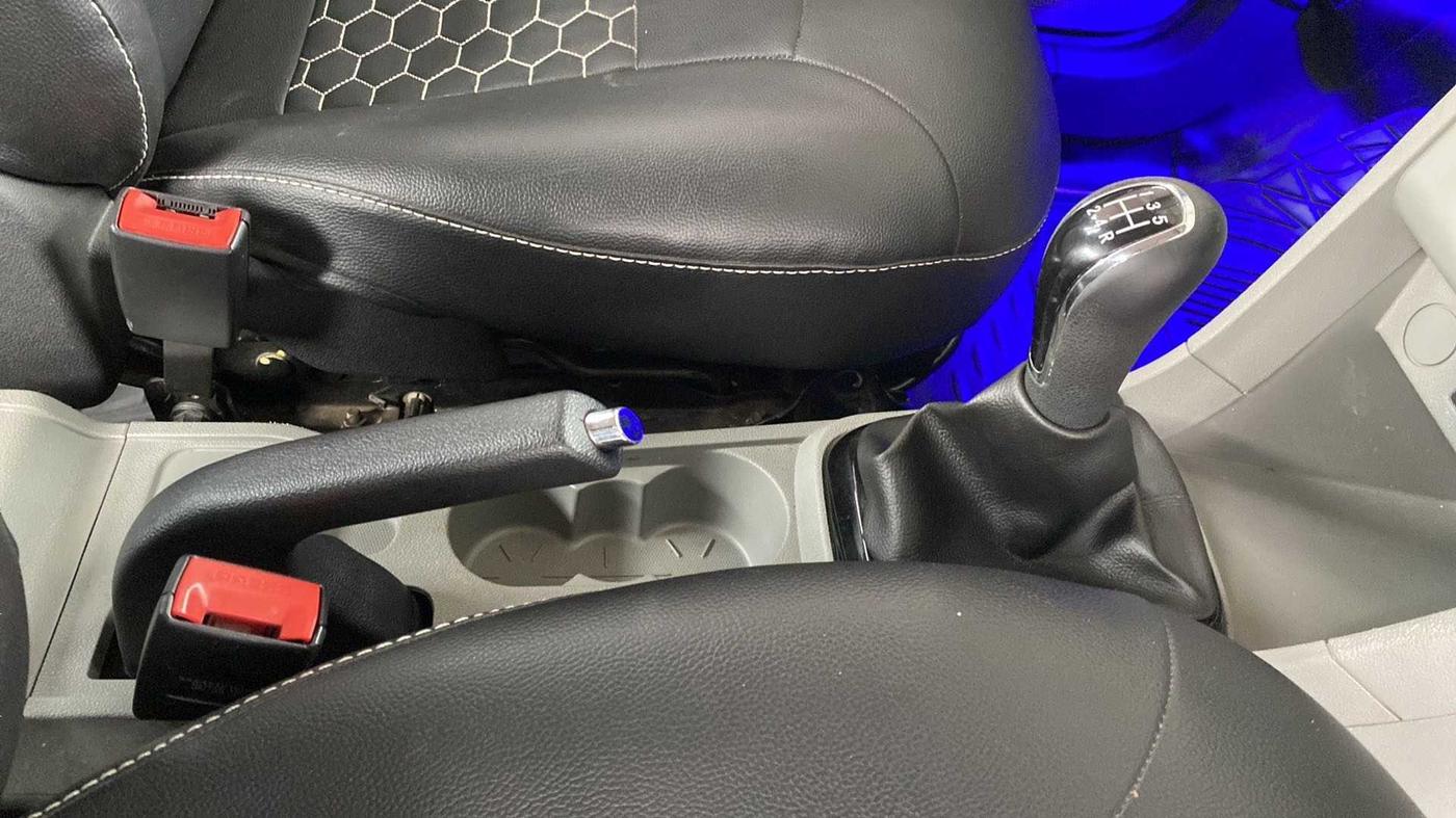 2019 Tata Tiago XZ PETROL, Petrol, Manual, 24,845 km, Gear Lever
