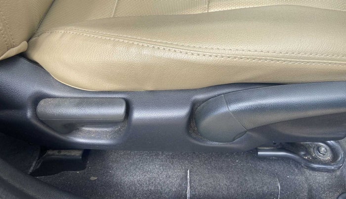2021 Honda Jazz 1.2L I-VTEC VX CVT, Petrol, Automatic, 23,721 km, Driver Side Adjustment Panel