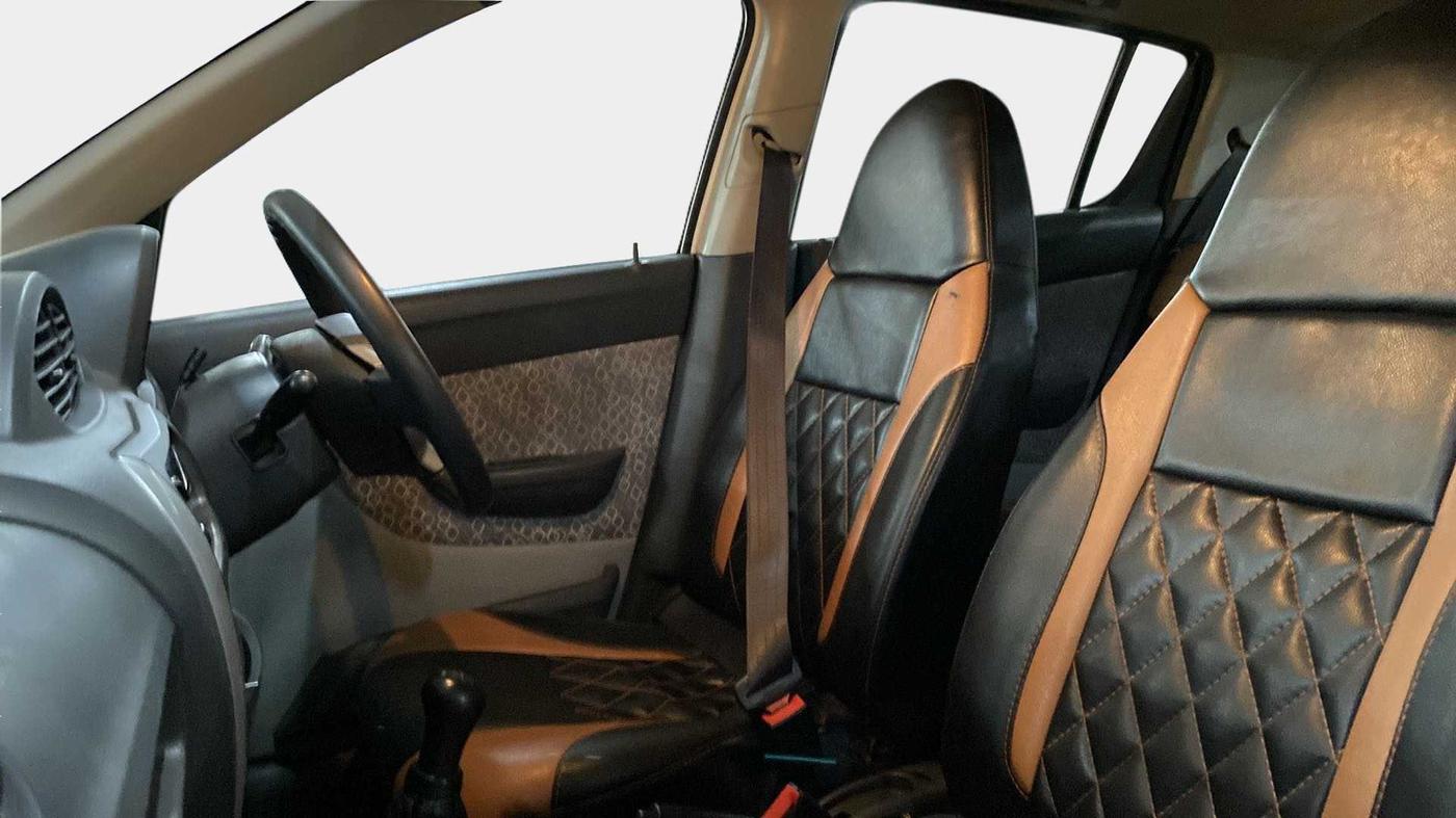 2018 Maruti Alto 800 LXI, Petrol, Manual, 61,139 km, Right Side Front Door Cabin