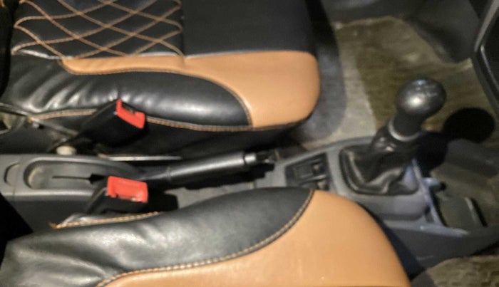 2018 Maruti Alto 800 LXI, Petrol, Manual, 61,139 km, Gear Lever
