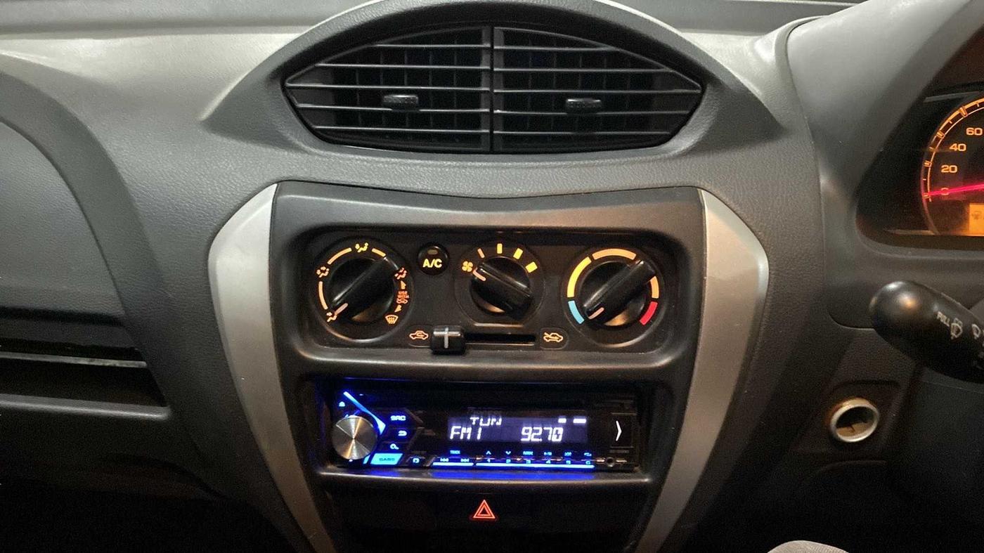 2018 Maruti Alto 800 LXI, Petrol, Manual, 61,139 km, Infotainment System