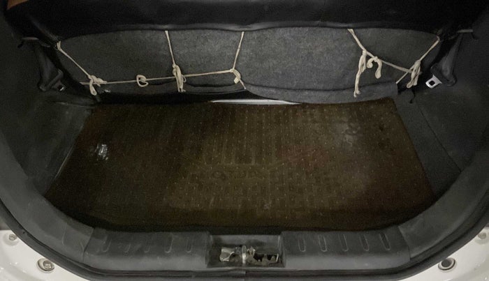 2018 Maruti Alto 800 LXI, Petrol, Manual, 61,139 km, Boot Inside