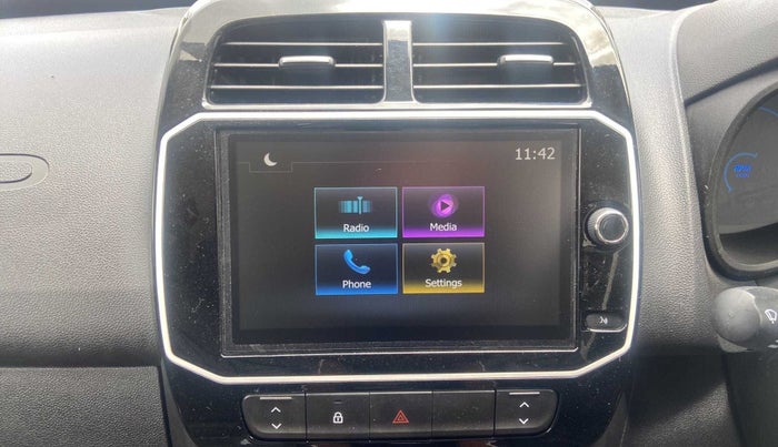 2022 Renault Kwid CLIMBER MT 1.0, Petrol, Manual, 7,600 km, Air Conditioner