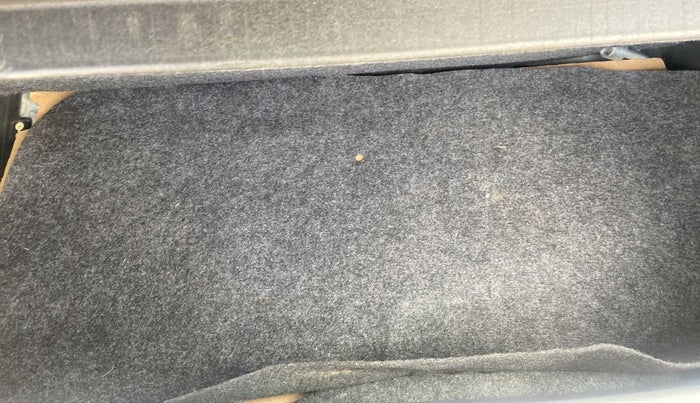 2017 Honda Brio VX AT, Petrol, Automatic, 19,807 km, Boot Inside