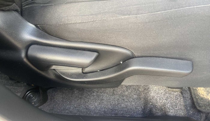 2017 Honda Brio VX AT, Petrol, Automatic, 19,807 km, Driver Side Adjustment Panel