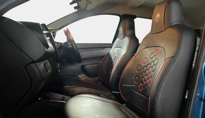 2022 Renault Kwid RXT 1.0 AMT, Petrol, Automatic, 5,840 km, Right Side Front Door Cabin