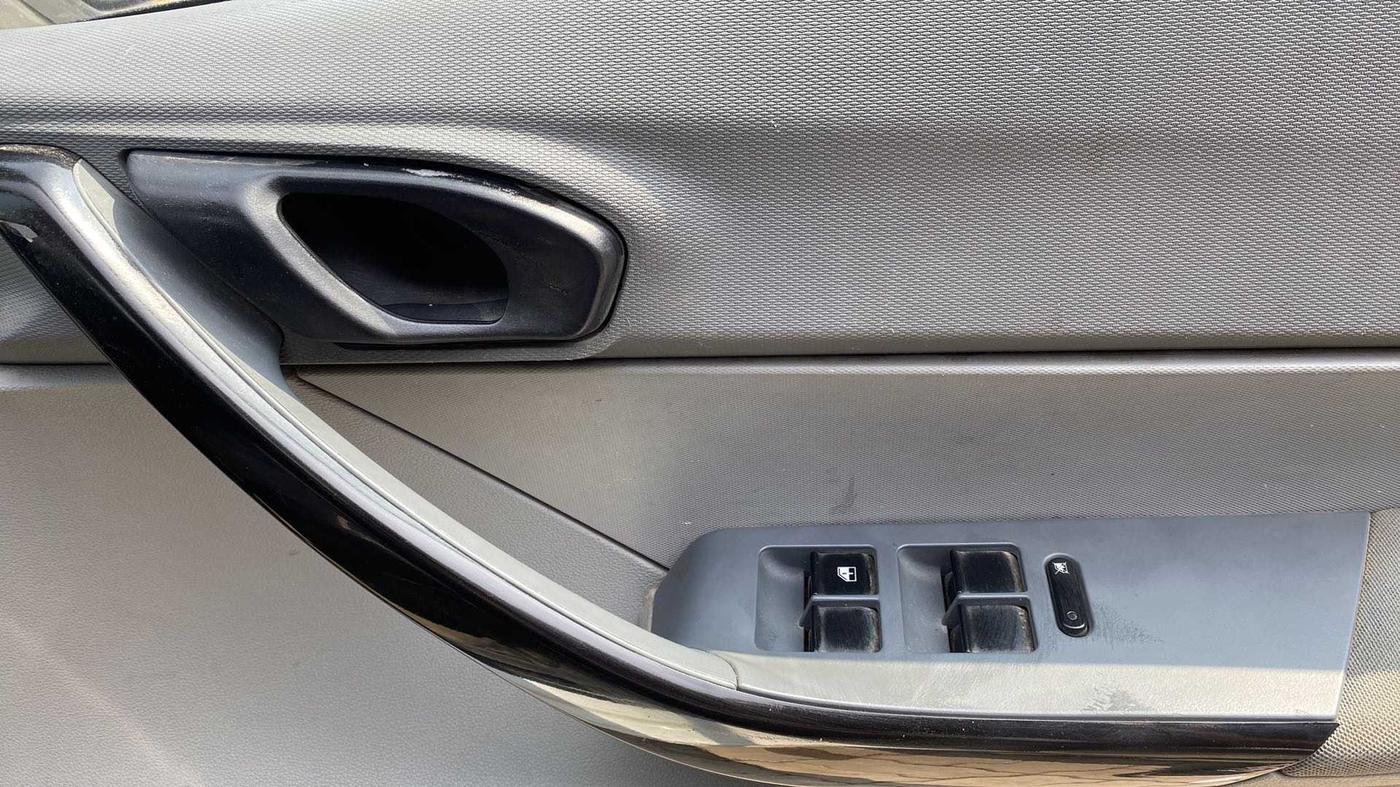 2022 Tata TIGOR XZ CNG, CNG, Manual, 33,296 km, Driver Side Door Panels Control