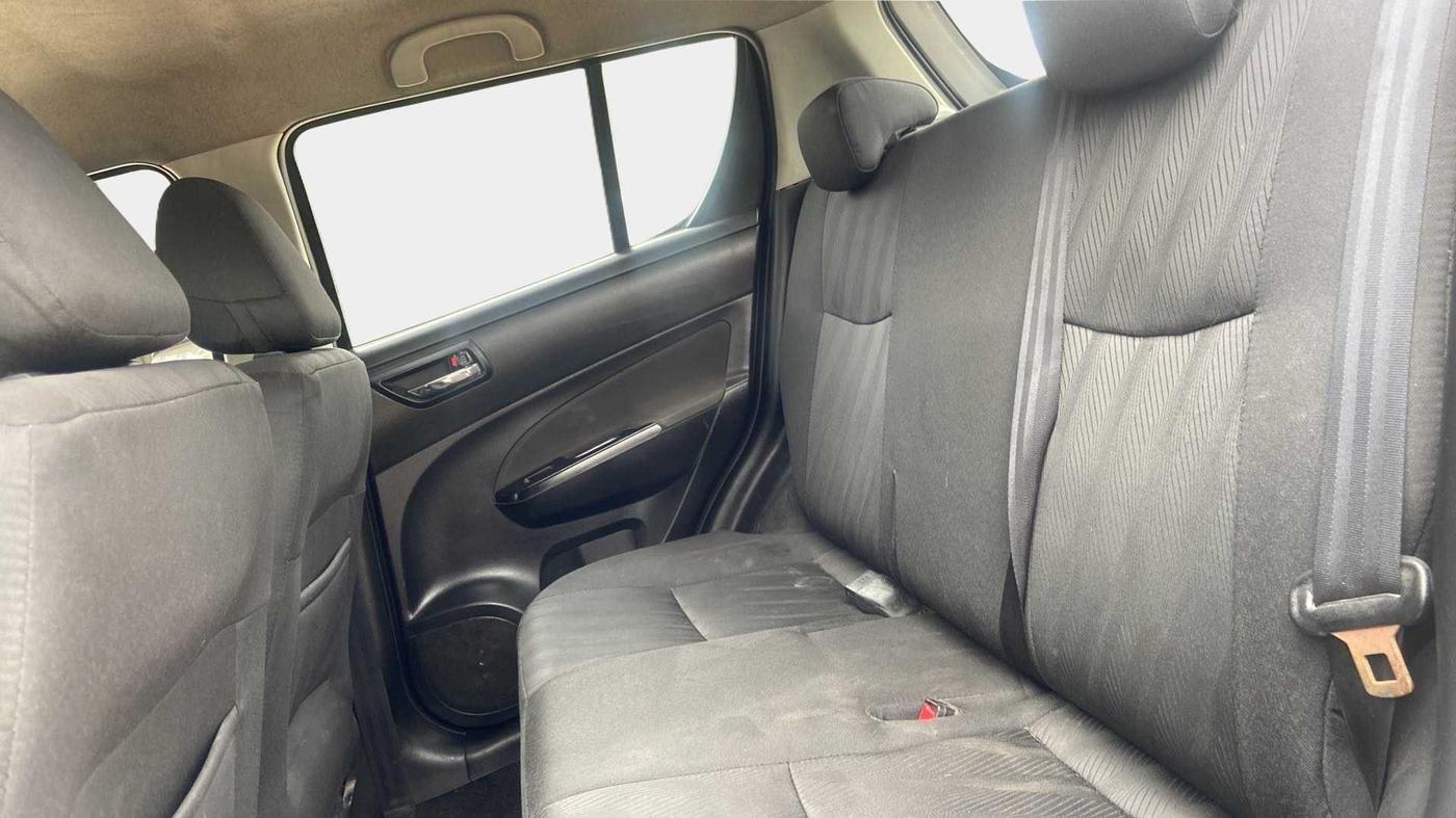 2012 Maruti Swift VXI, Petrol, Manual, 1,12,795 km, Right Side Rear Door Cabin