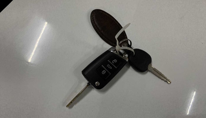 2020 Hyundai NEW SANTRO MAGNA 1.1 CORPORATE EDITION, Petrol, Manual, 36,945 km, Key Close Up