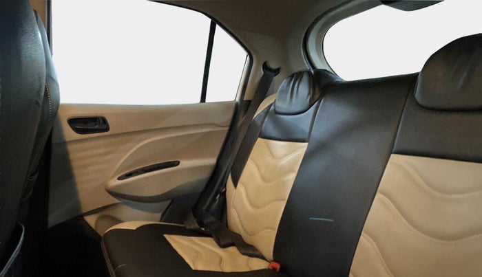 2020 Hyundai NEW SANTRO MAGNA 1.1 CORPORATE EDITION, Petrol, Manual, 36,945 km, Right Side Rear Door Cabin