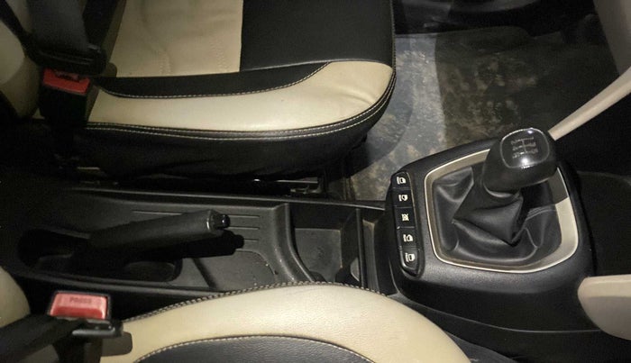 2020 Hyundai NEW SANTRO MAGNA 1.1 CORPORATE EDITION, Petrol, Manual, 36,945 km, Gear Lever