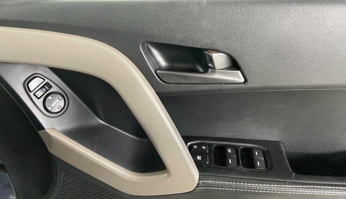 2016 Hyundai Creta SX PLUS 1.6 PETROL, Petrol, Manual, 43,342 km, Driver Side Door Panels Control