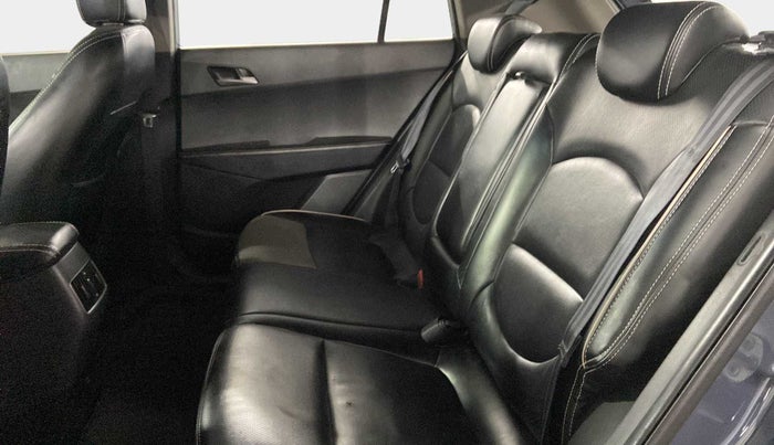 2016 Hyundai Creta SX PLUS 1.6 PETROL, Petrol, Manual, 43,342 km, Right Side Rear Door Cabin