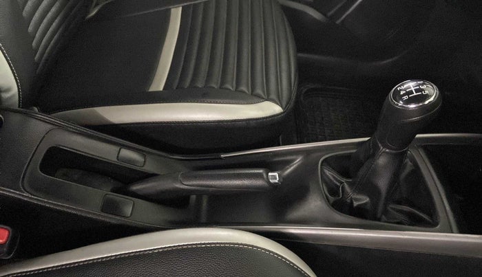 2020 Maruti Baleno DELTA PETROL 1.2, Petrol, Manual, 13,058 km, Gear Lever