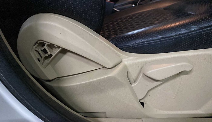 2020 Ford Figo Aspire TITANIUM PLUS 1.5 DIESEL, Diesel, Manual, 37,012 km, Driver Side Adjustment Panel